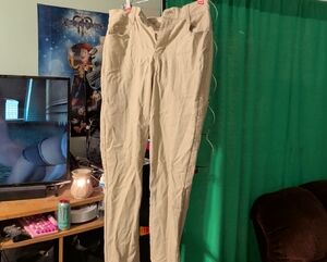 SO Women's Cream Skinny Pants